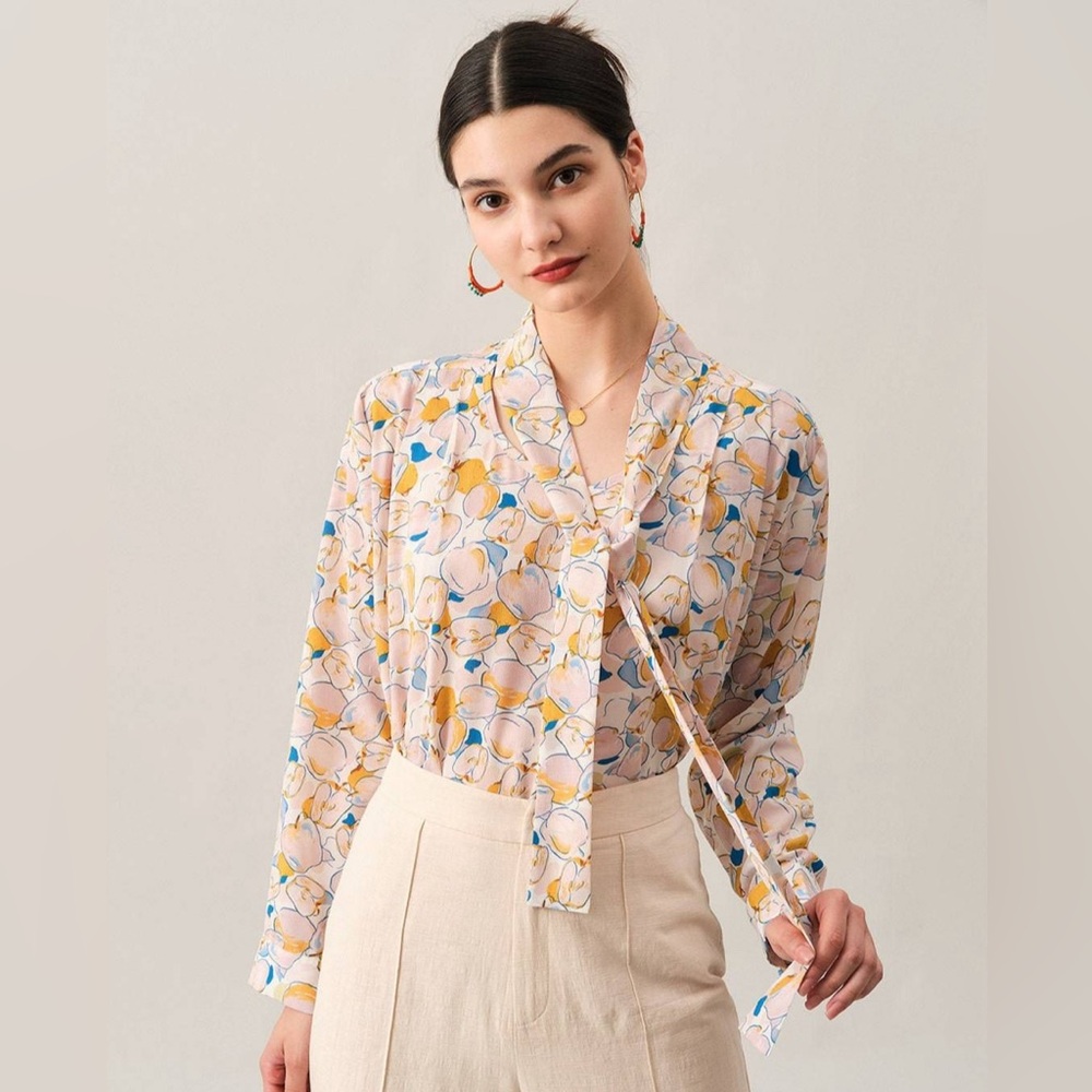 Rihoas The Fruit Print Tie Neck Blouse